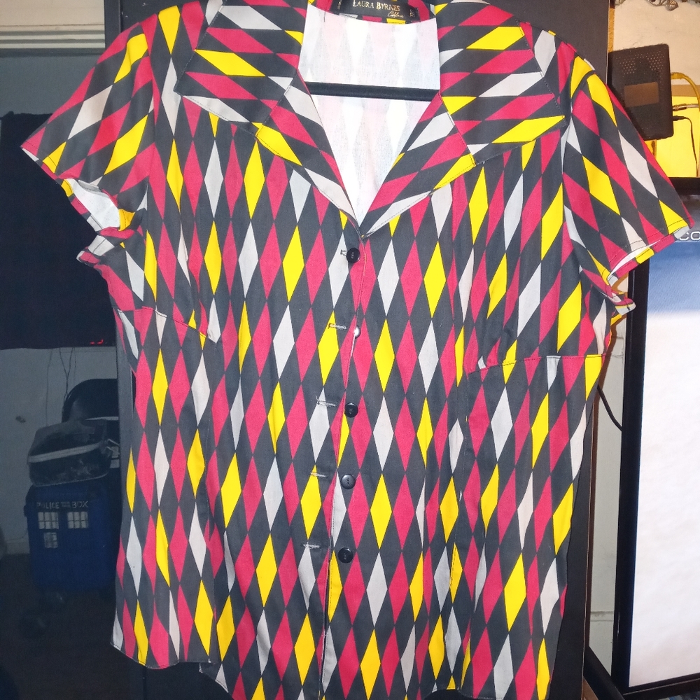 PUG Laura Byrnes Ridley top harlequin print 2x